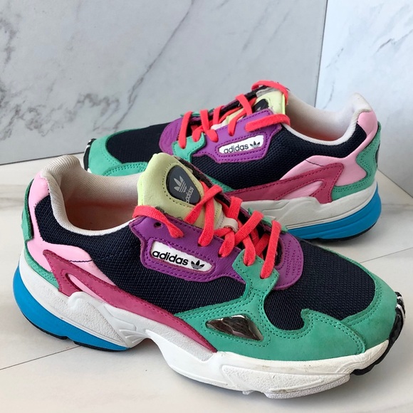 falcon women's colorblock metallic sneakers